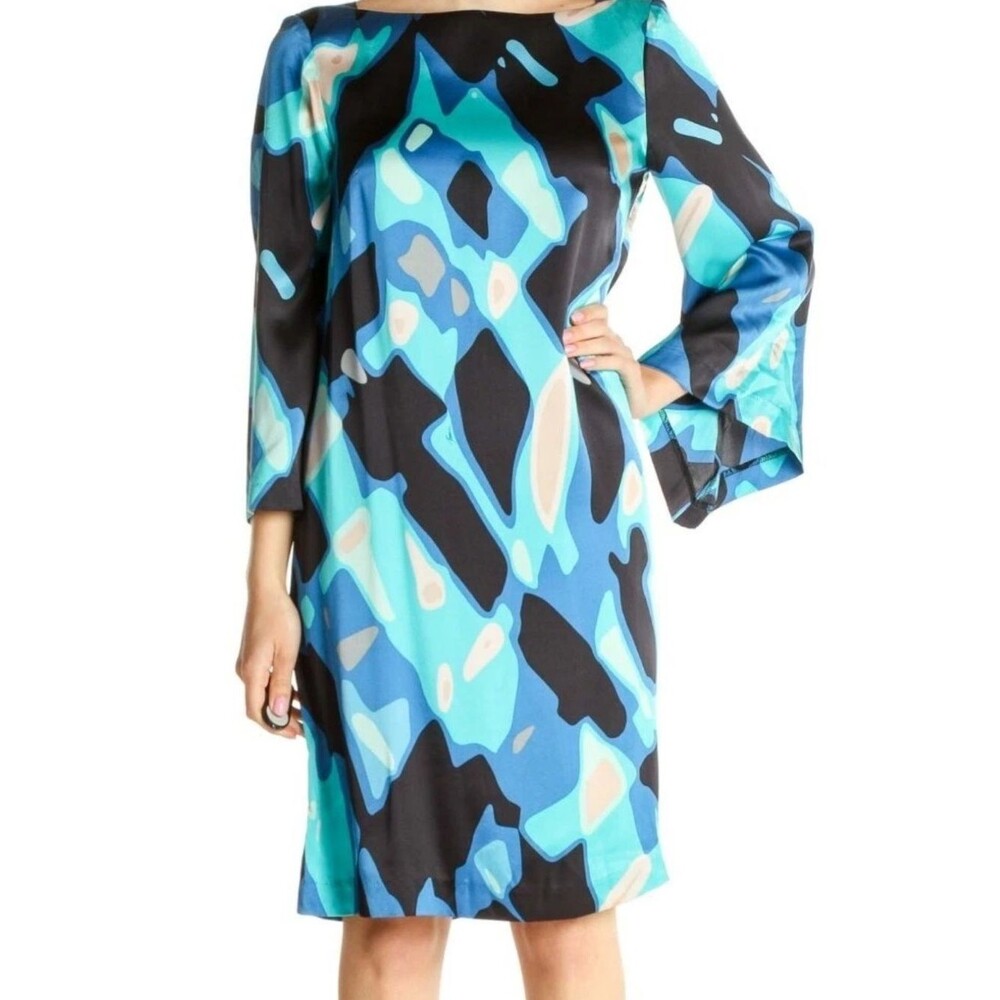 Trina Turk 100% Silk Abstract Shift Dress Size 0 Blue Aqua Bell Sleeve M - Picture 2 of 6